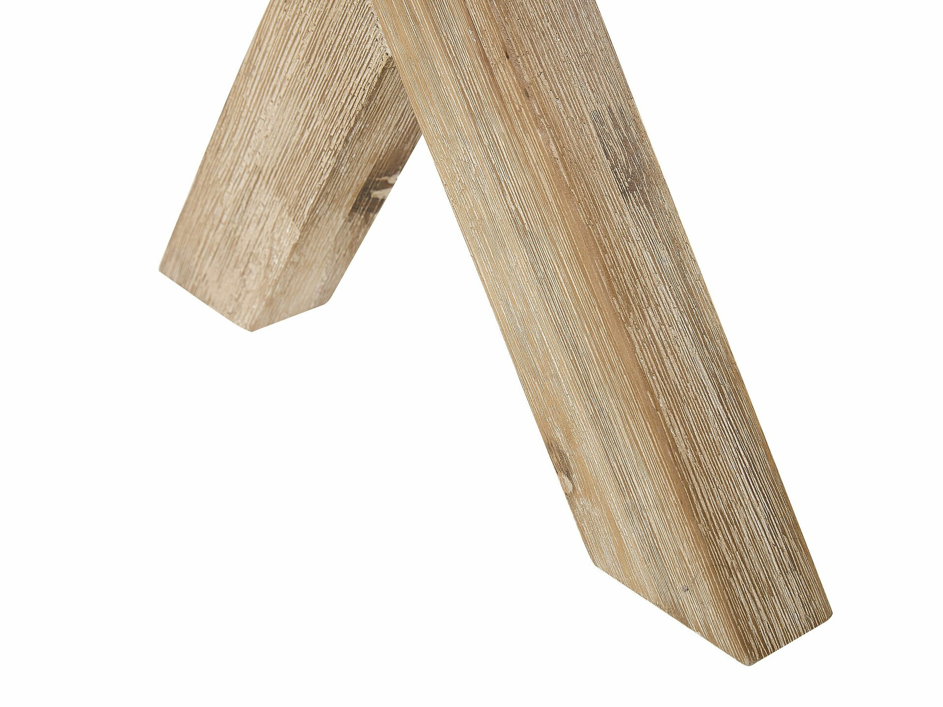 Aiatool Nolsoro 103 (Hall)