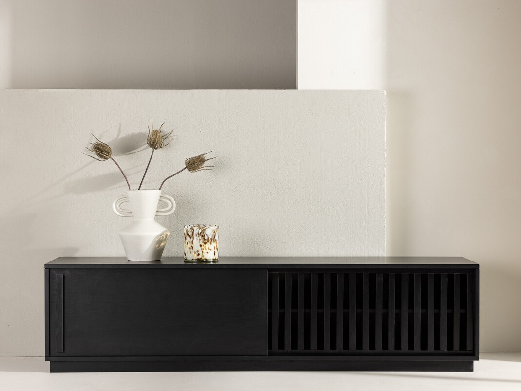 TV-alus Dallas 4413 (Must)