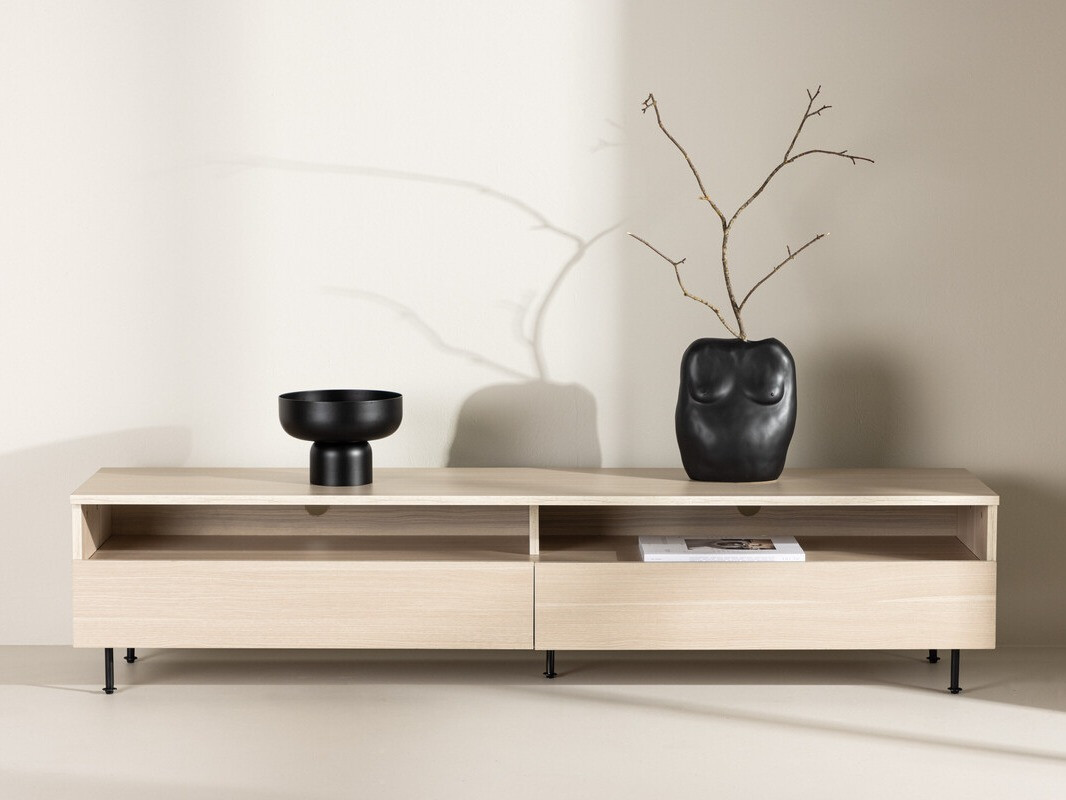 TV-alus Dallas 4415 (Ere puit)