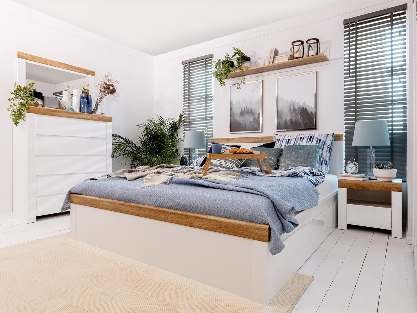 Kummut Sonsoru 114 (Valge + Läikiv valge + Wotani tamm)