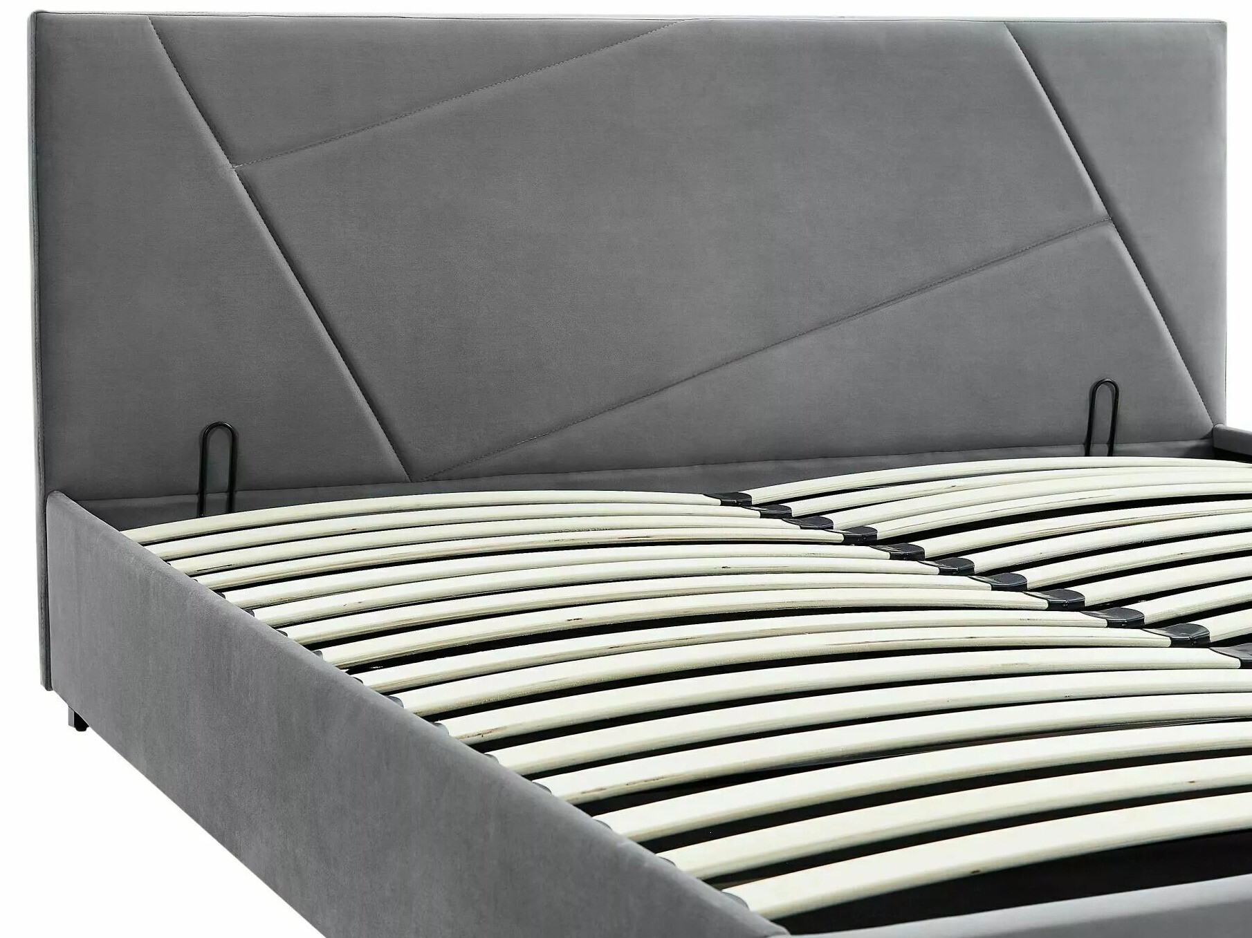 Voodi Detroit 104 (Hall)