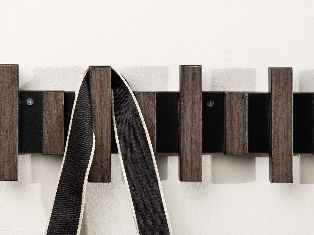 Nagi Dallas 4429 (Must + Tumepruun)