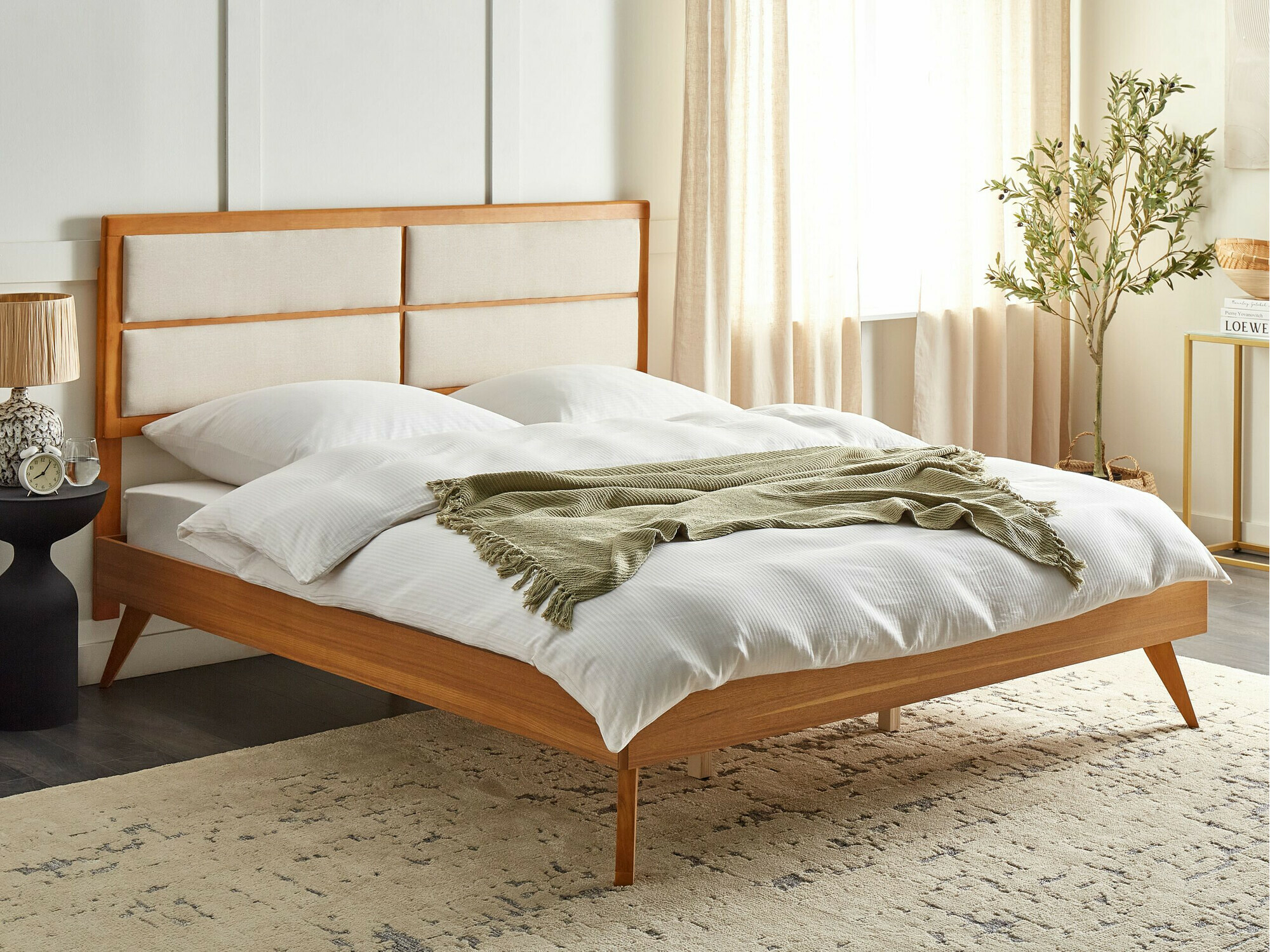 Voodi Berwyn 772 (Beež + Ere puit)