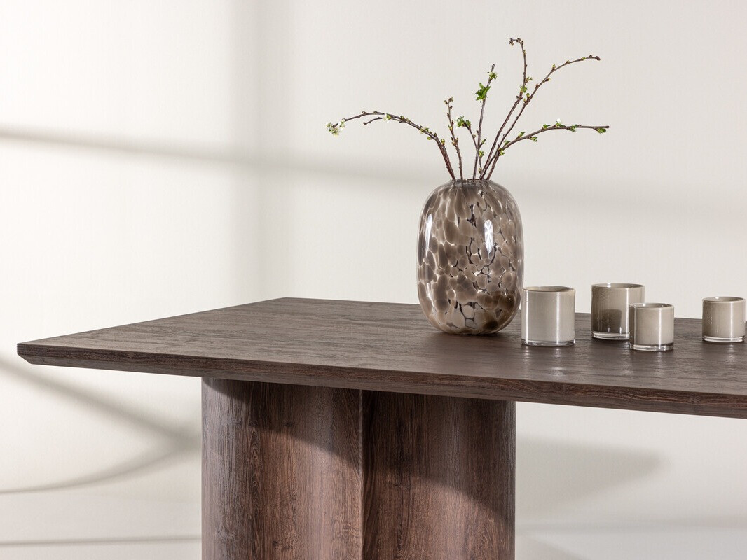 Laud Dallas 4447 (Pruun)