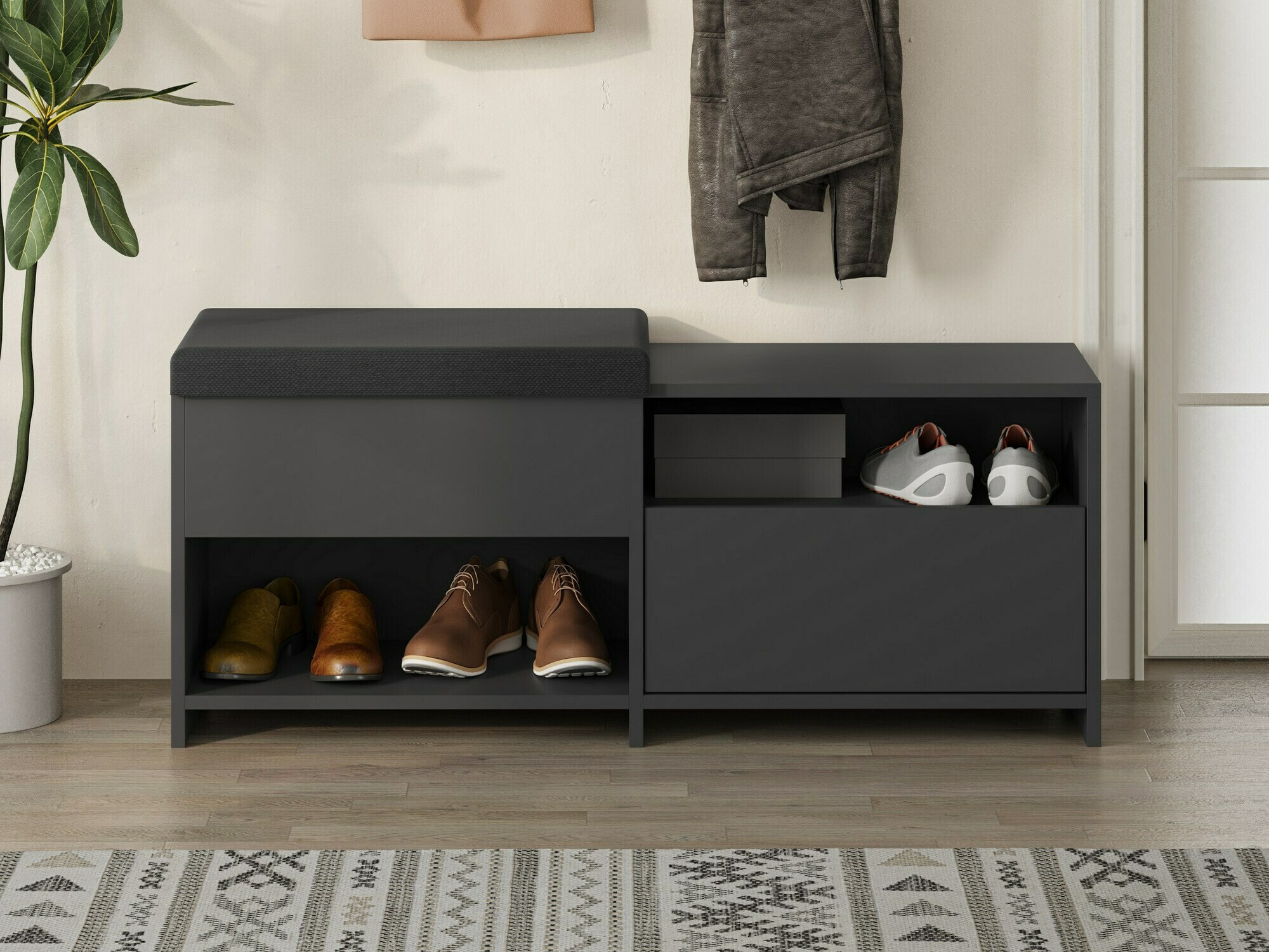 Kingariiul Kailua 2146 (Antratsiit)