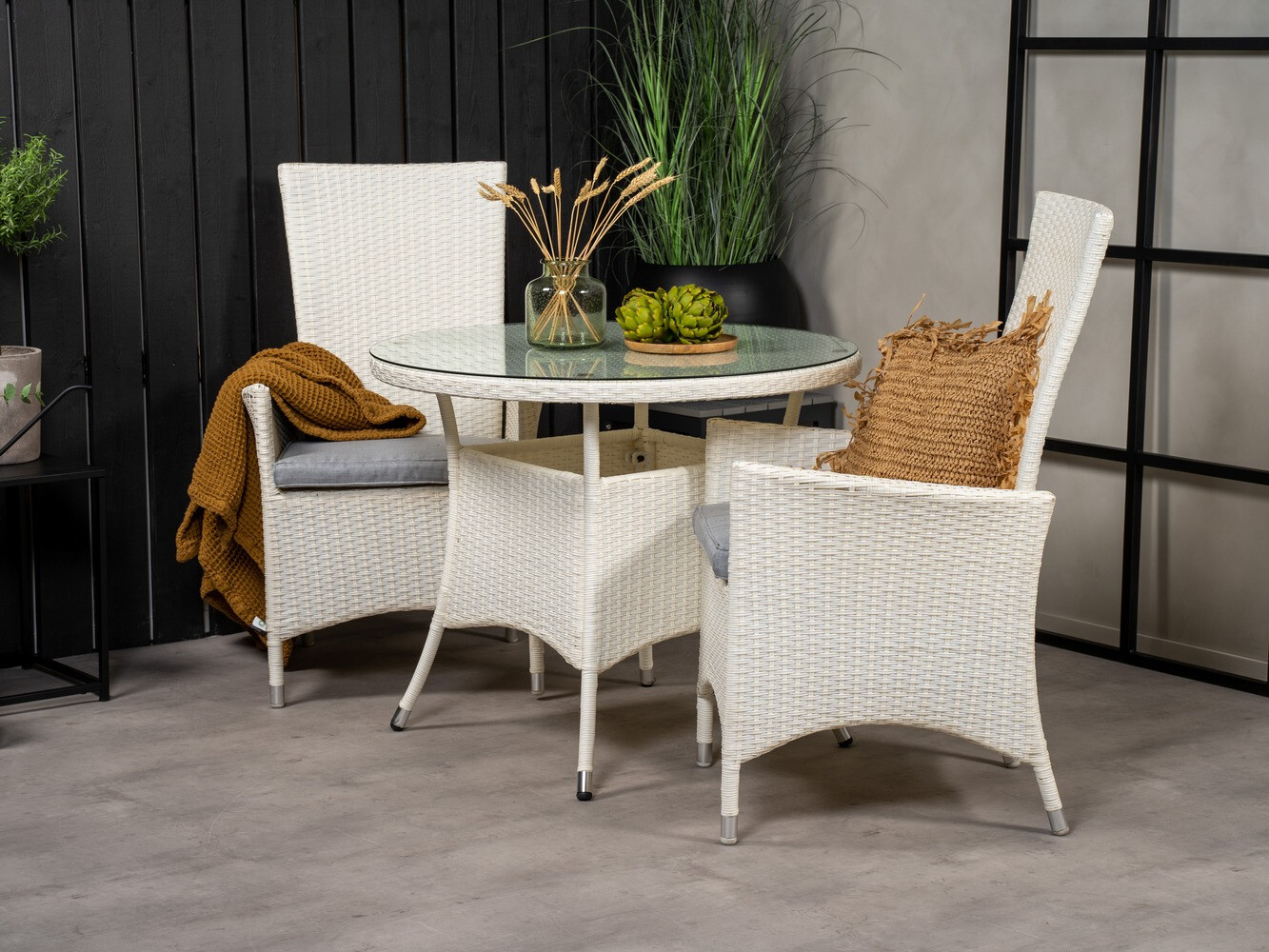 Aialaud Dallas 666 (Valge)