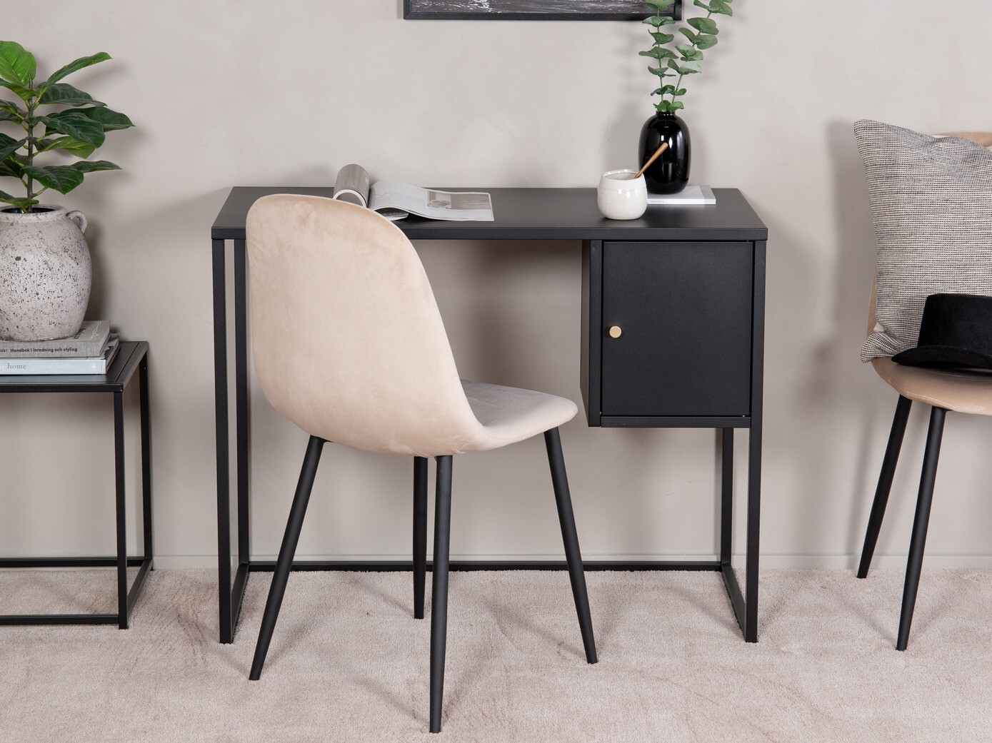 Kirjutuslaud Evasevu 103 (Must)