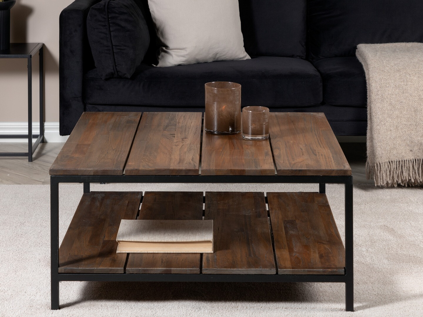 Diivanilaud Dallas 232