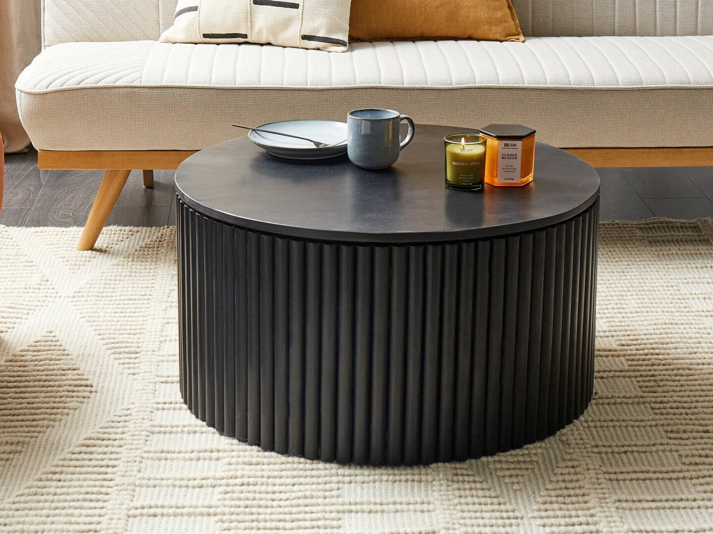 Diivanilaud Berwyn 2140 (Must)