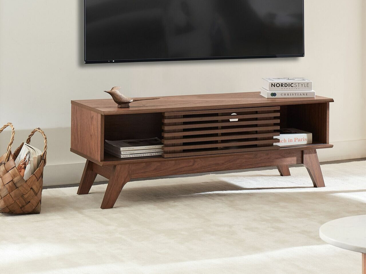 TV-alus Berwyn 210 (Tume puit)