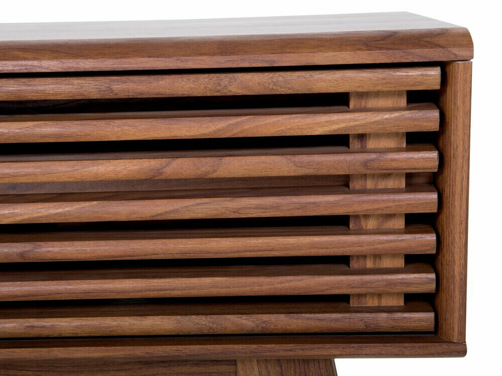 TV-alus Berwyn 210 (Tume puit)