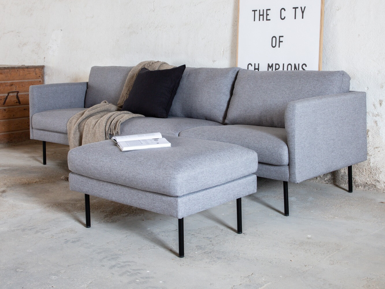 Pehme mööbli komplekt Fercame 105 (Must + Hall)