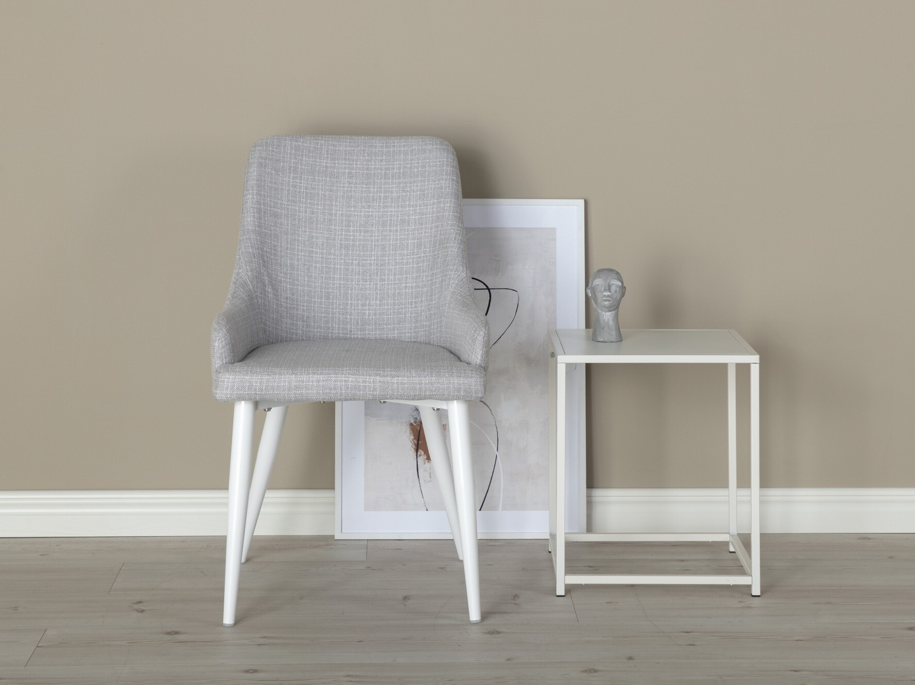 Tool Dallas 114 (Helehall + Valge)