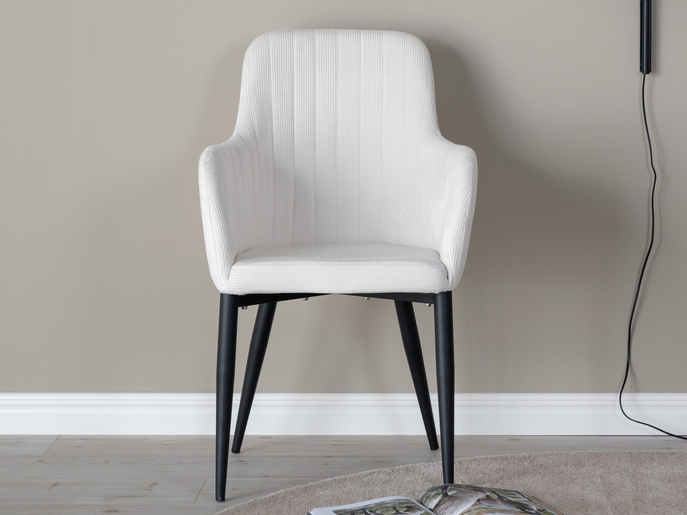 Tool Dallas 155 (Beež + Must)