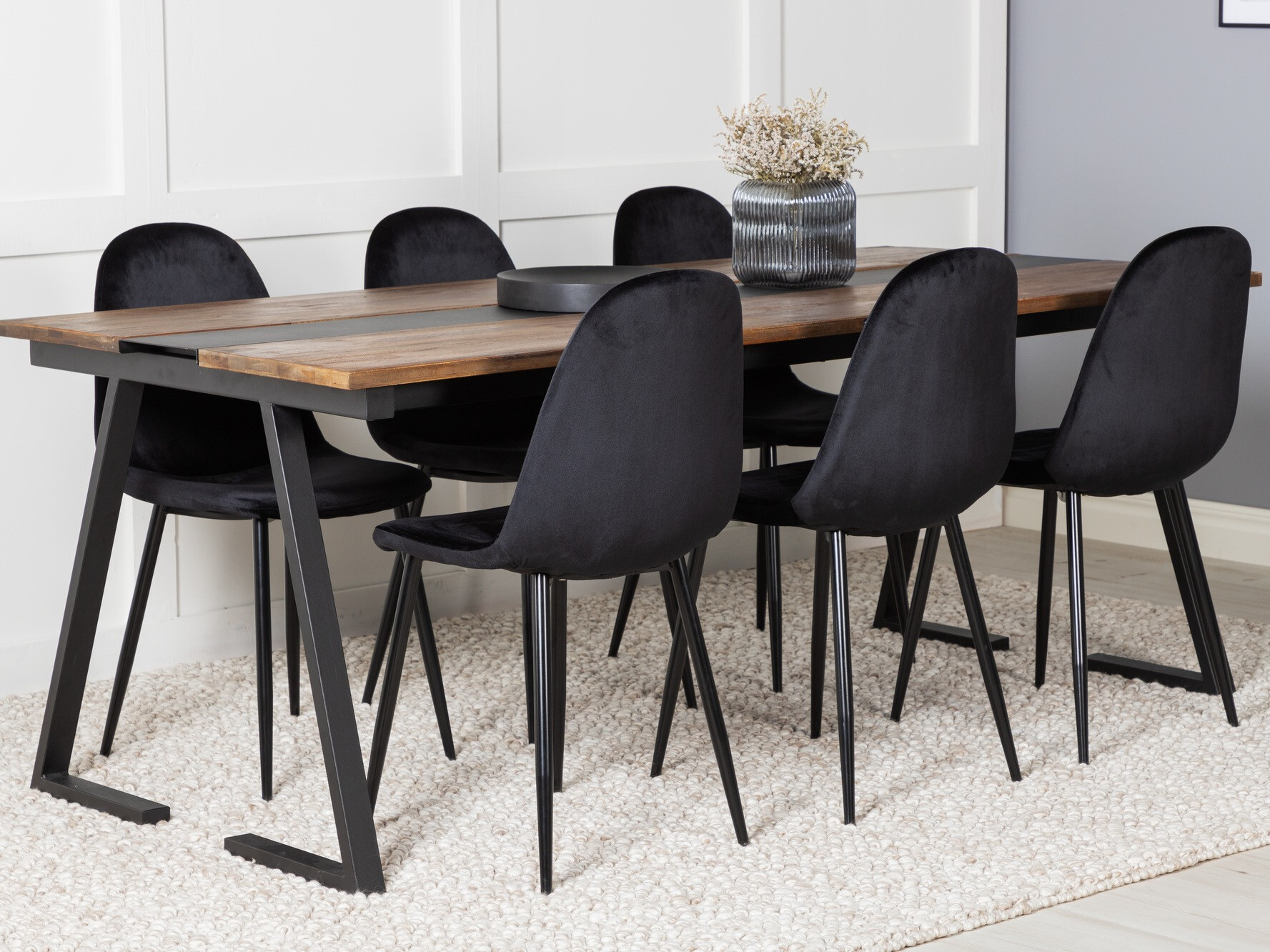 Söögitoakomplekt Dallas 1949 (Must)