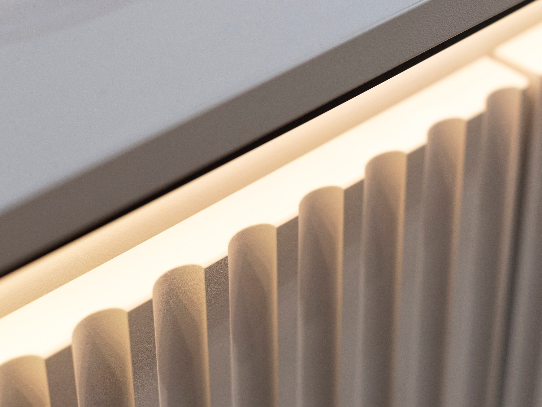 Kapp Fernolu 103 (Hall + Must)