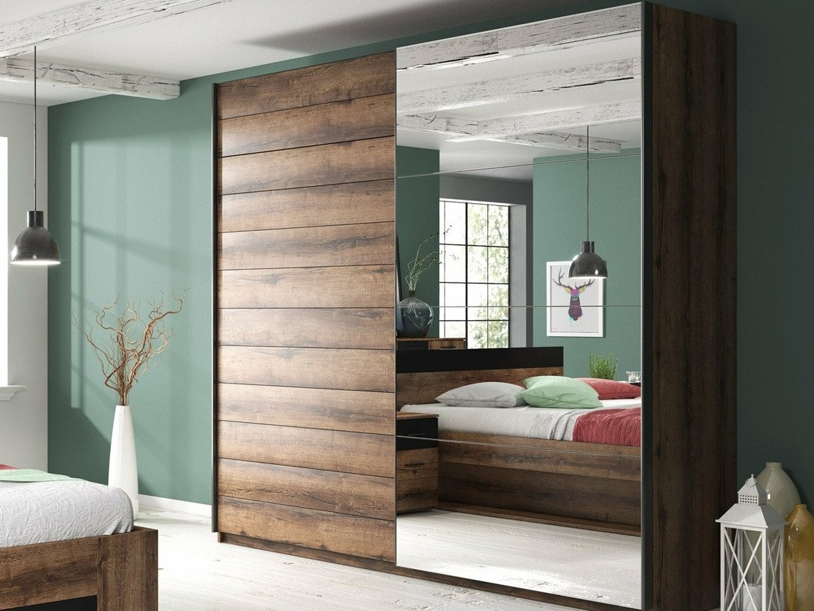 Riidekapp Melvele 107