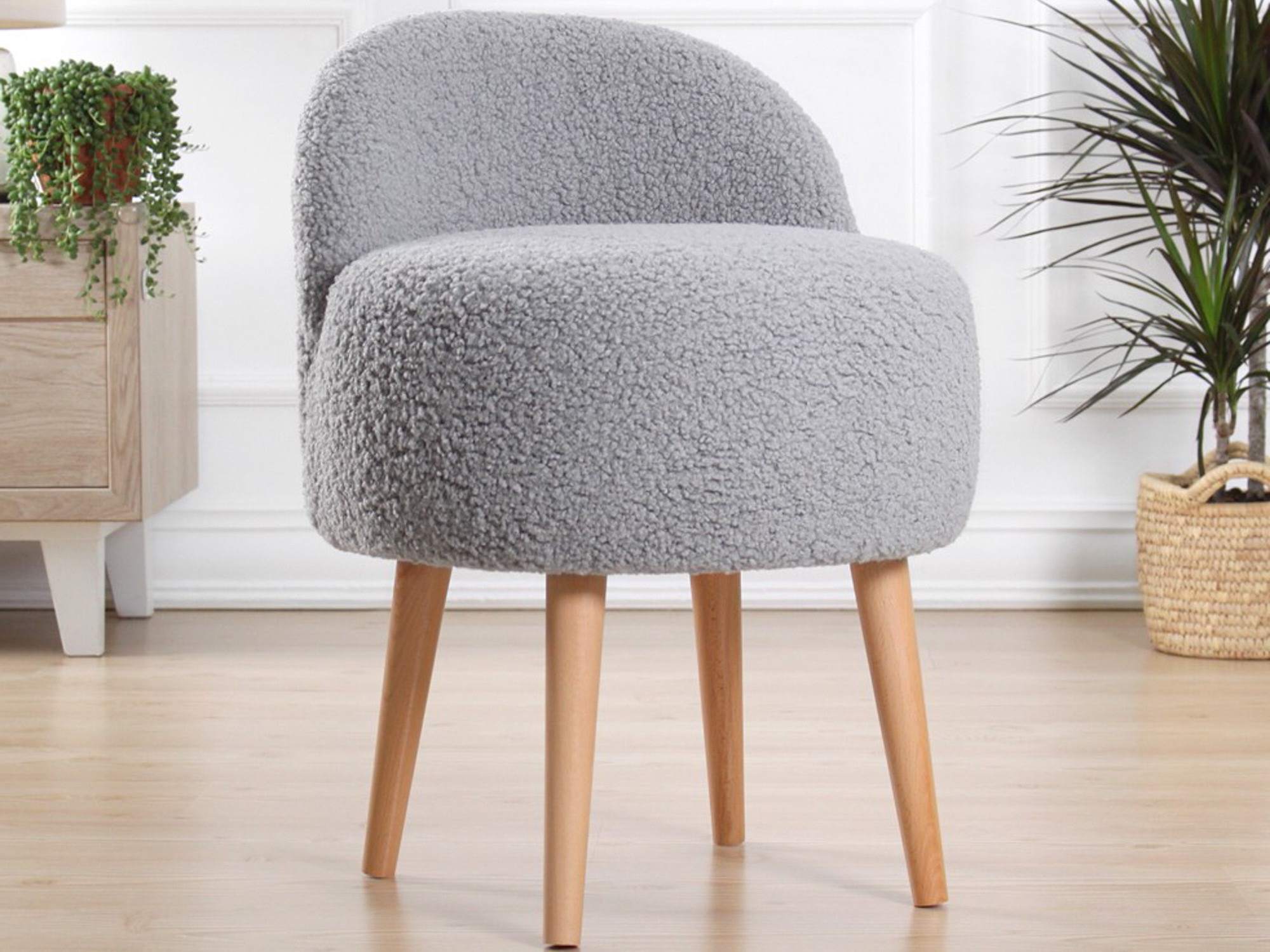 Tumba Altadena 480 (Hall)