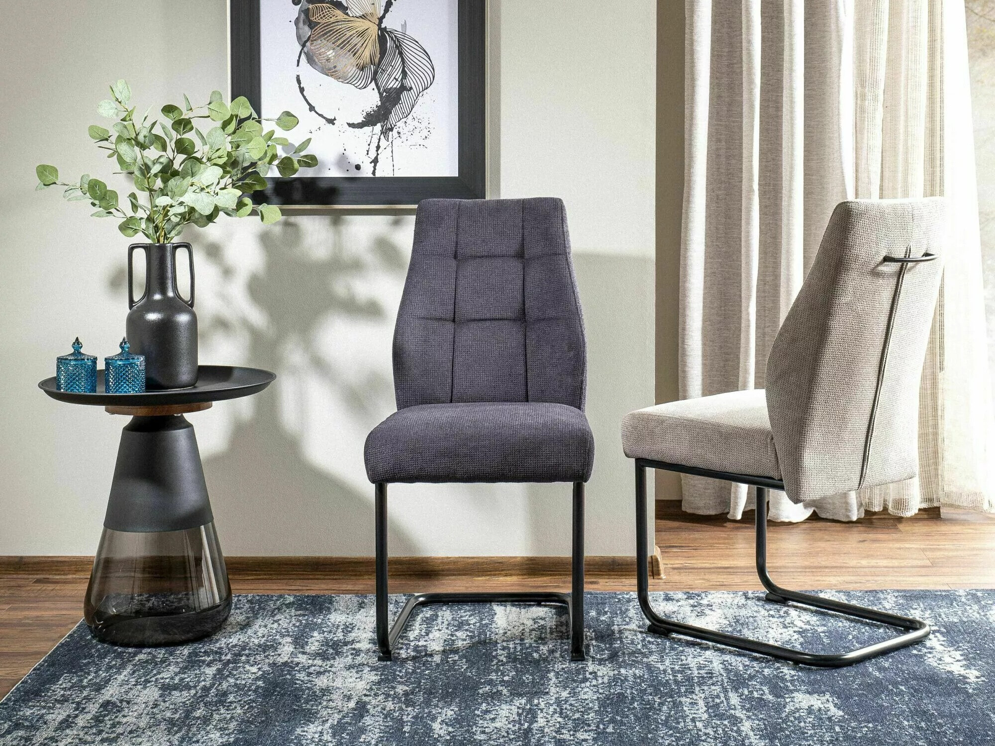 Diivanilaud Detroit 573 (Must)