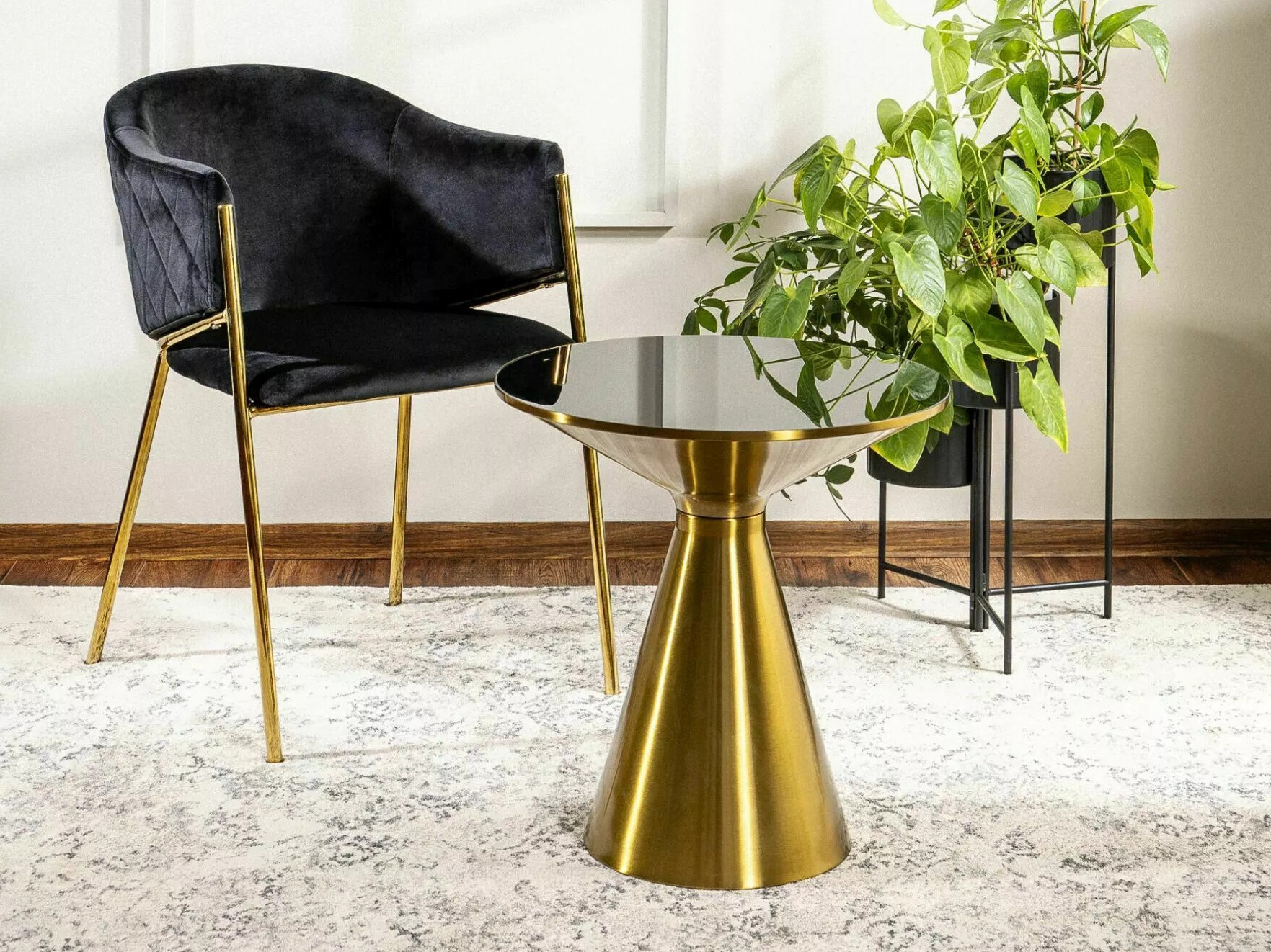 Diivanilaud Detroit 582