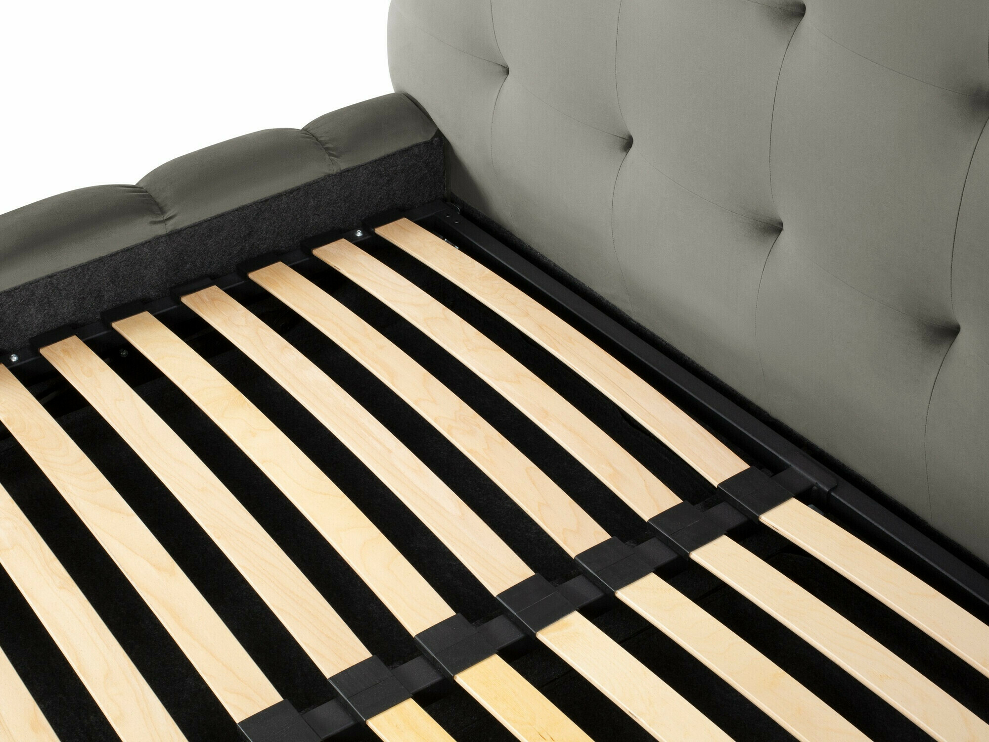 Voodi Lormelo 109 (Bluvel 13)