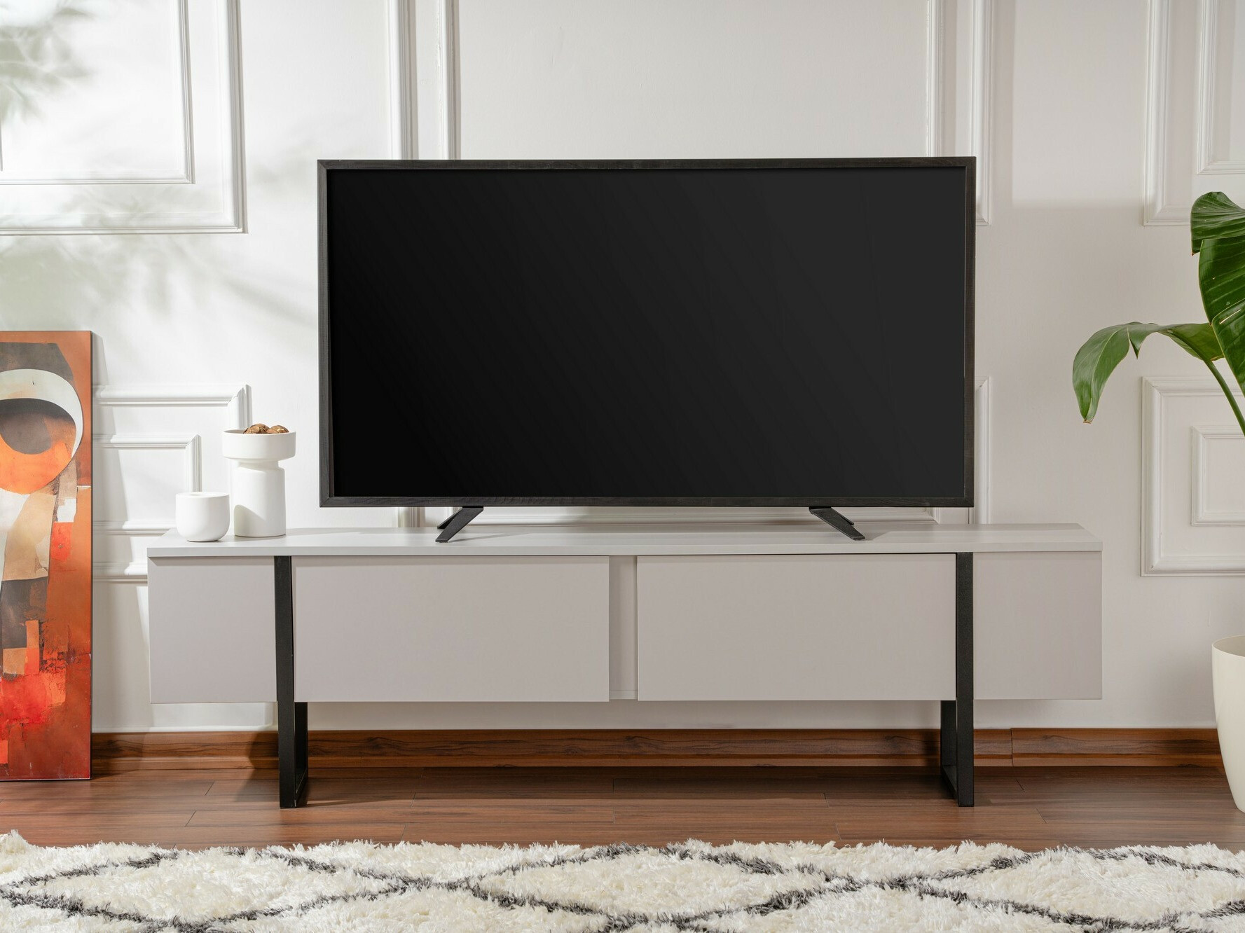 TV-alus Novato 105 (Hall + Must)