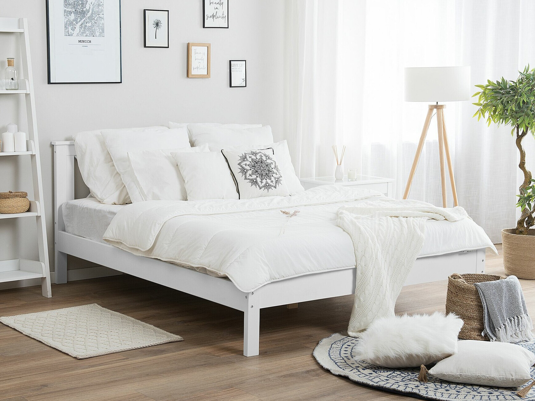 Voodi Berwyn 758 (Valge)