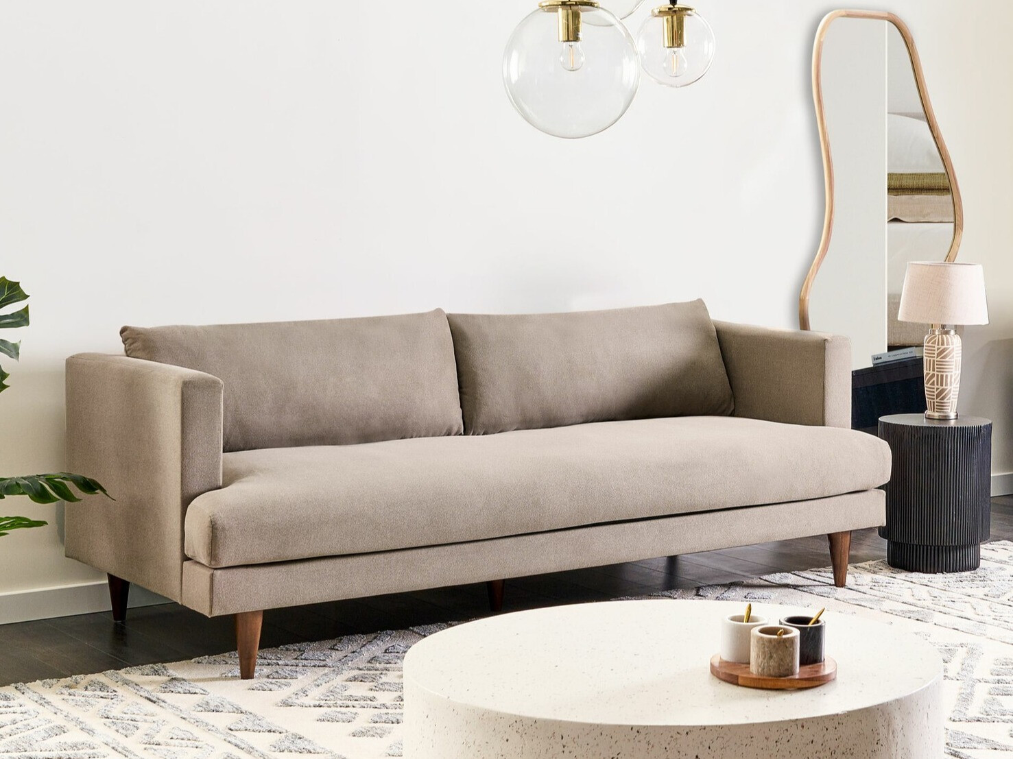 Diivan Berwyn 2232 (Helepruun)