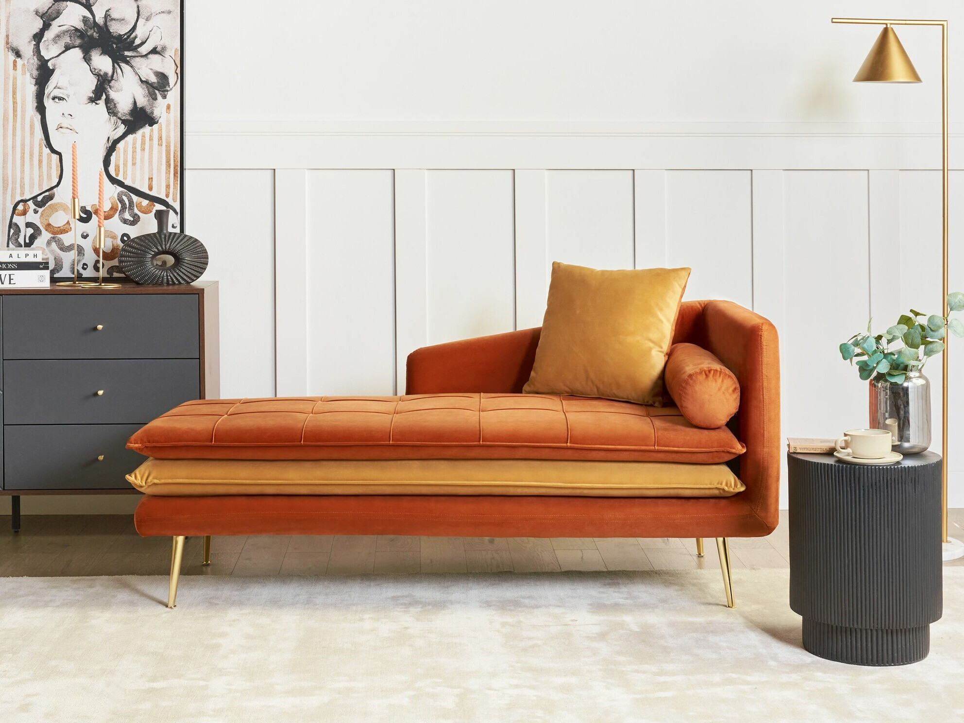 Kušett Berwyn 1044 (Tumeoranž + Oranž)