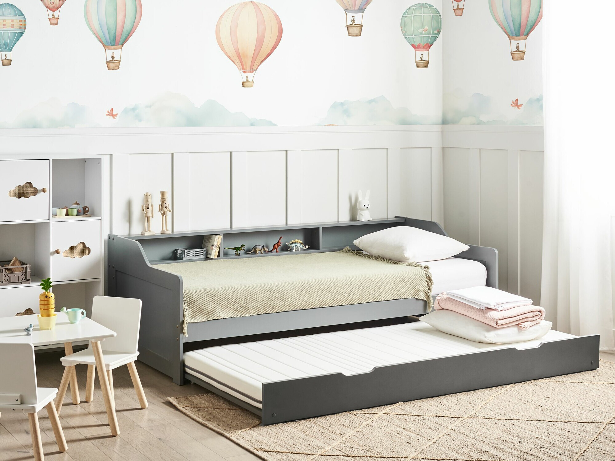 Voodi Berwyn 2289 (Hall)