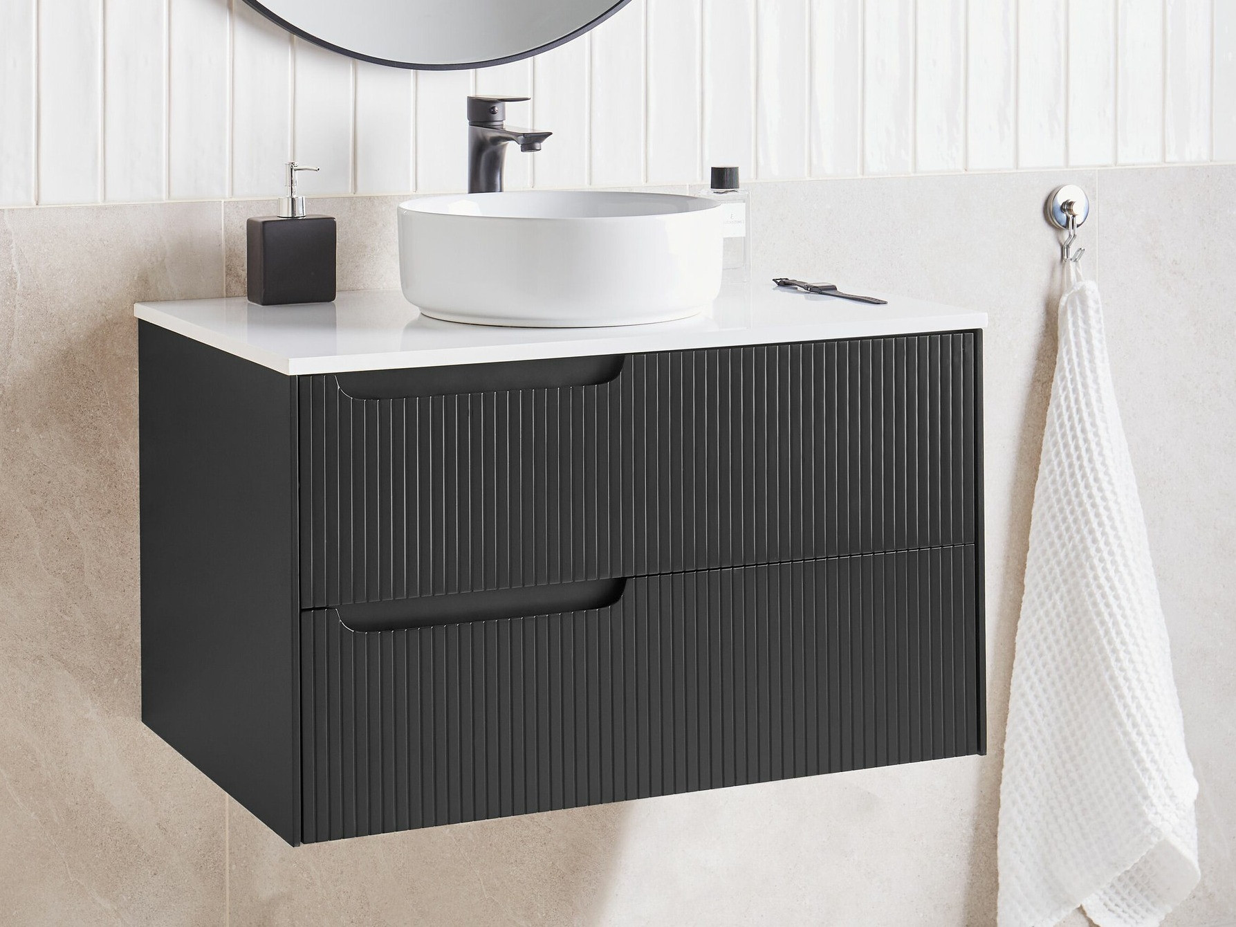 Vannitoa põrandakapp kraanikausile Berwyn 2307 (Must)