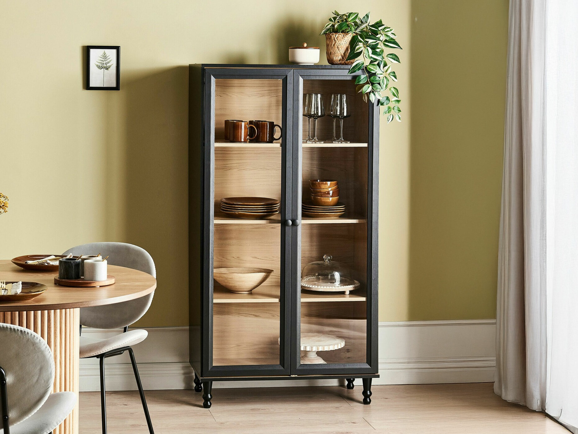 Riiul Berwyn 2385 (Must + Ere puit)