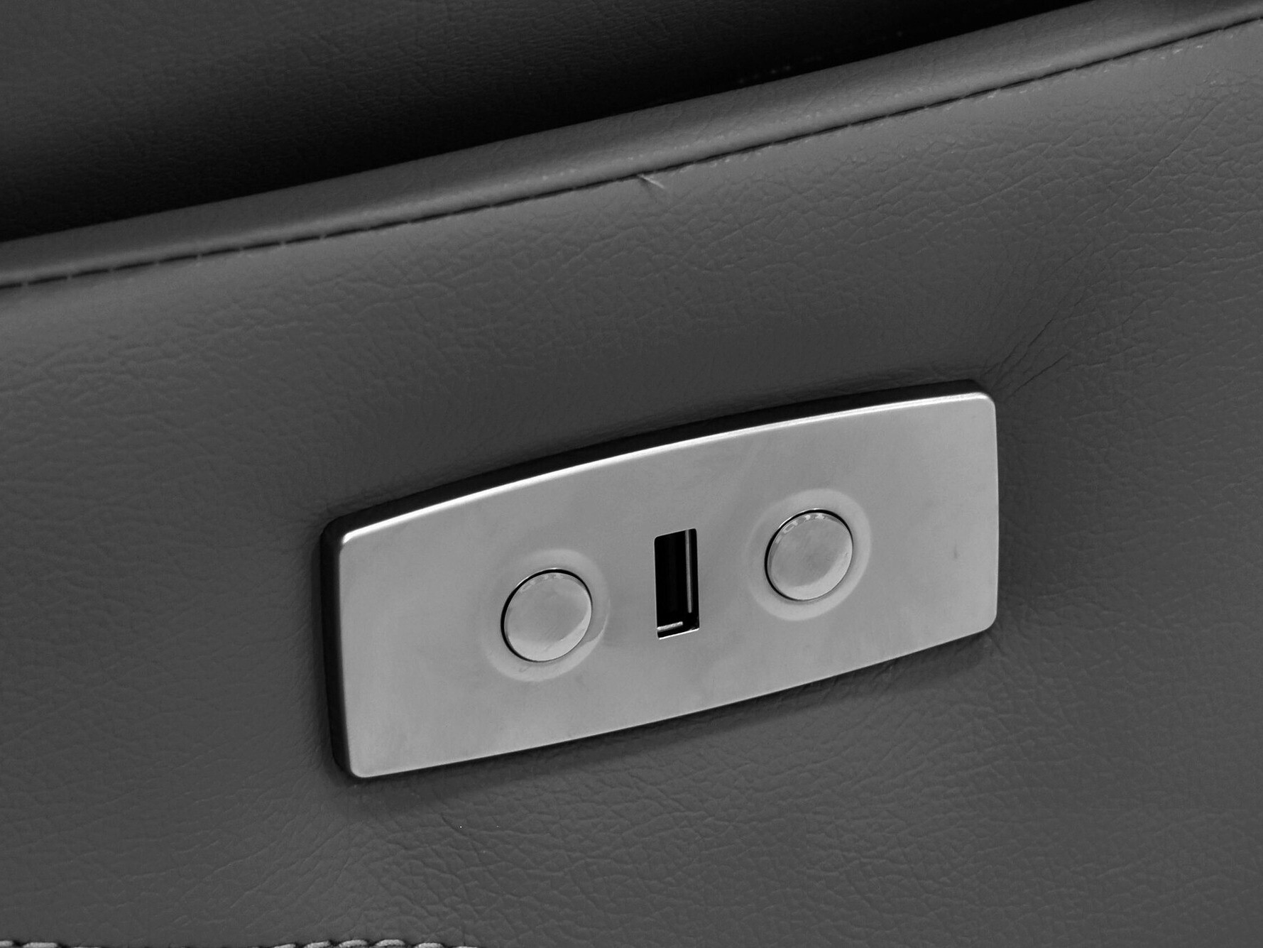 Tugitool recliner Denton 1324 (Hall)