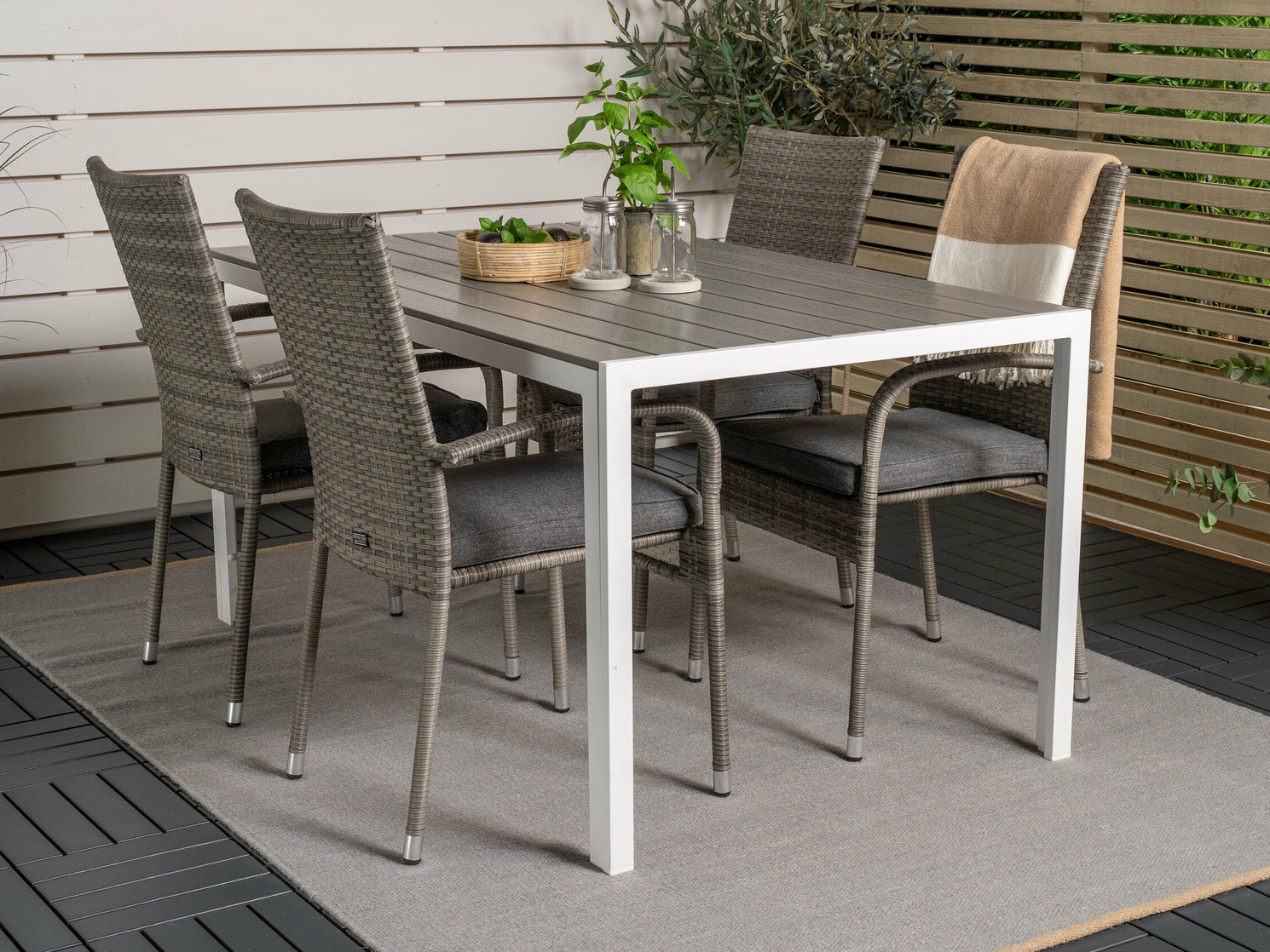 Laua ja toolide komplekt Dallas 4660