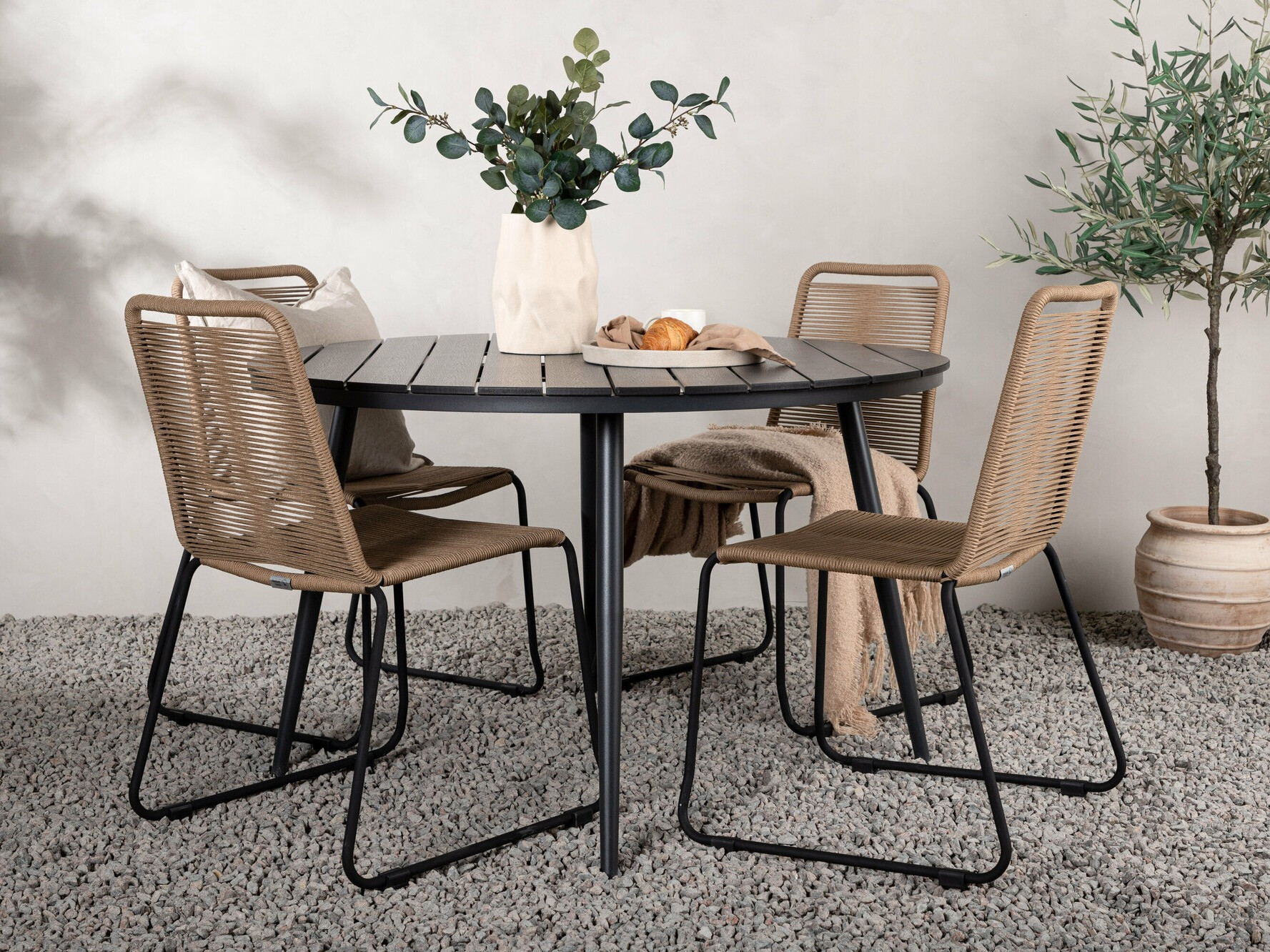 Laua ja toolide komplekt Dallas 4670