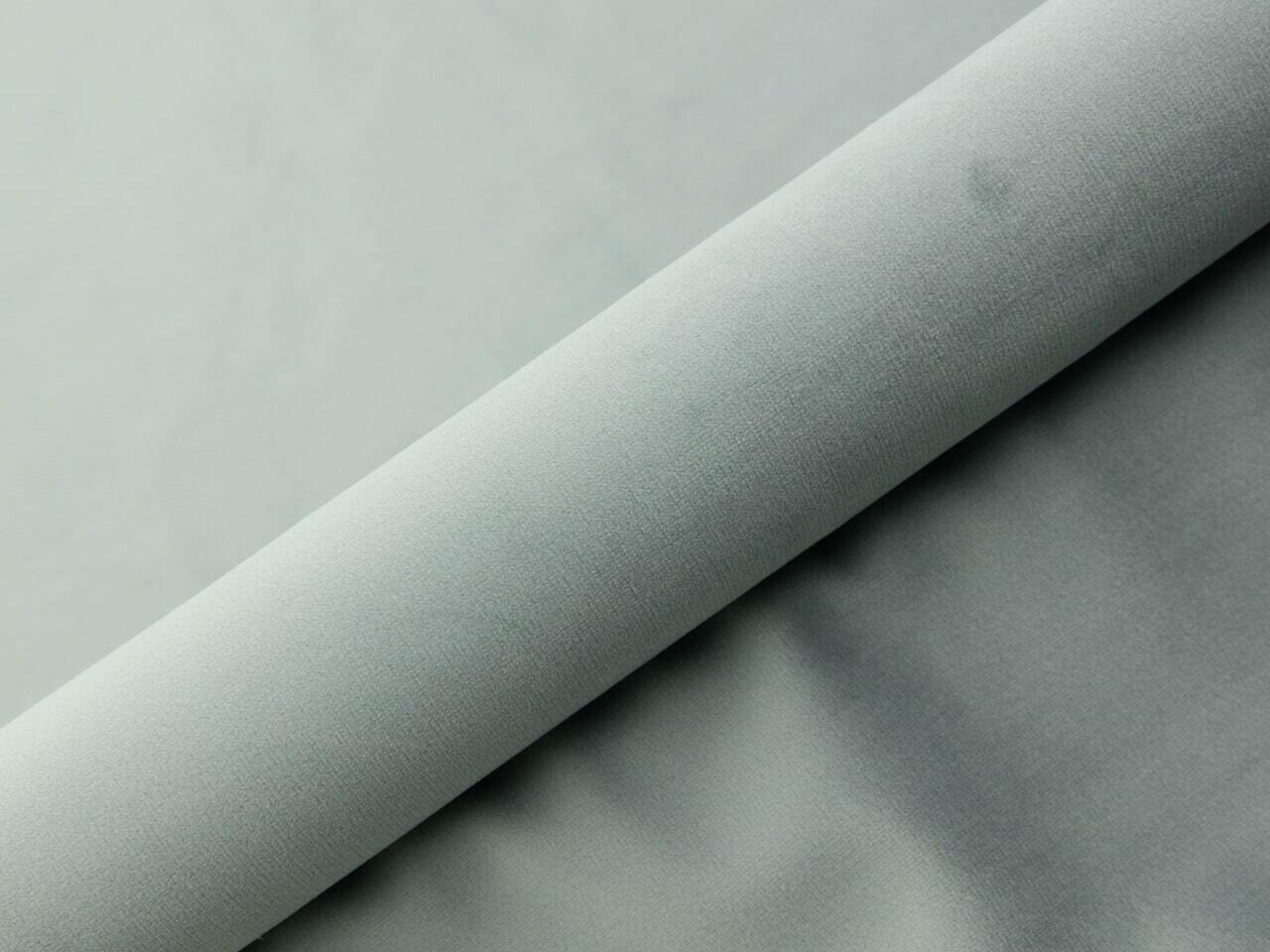 Kontinentaalvoodi Martinez 105 (Magic Velvet 2240)