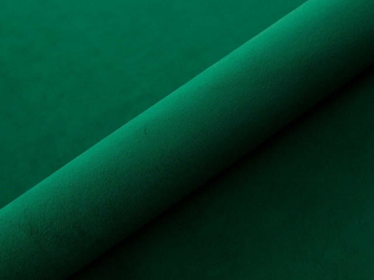 Kontinentaalvoodi Martinez 110 (Magic Velvet 2225)