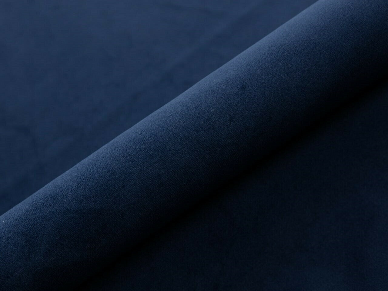 Kontinentaalvoodi Martinez 114 (Magic Velvet 2216)