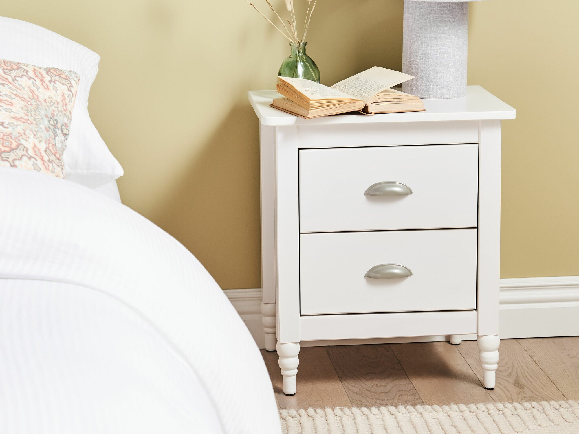 Öökapp Berwyn 2481 (Valge)