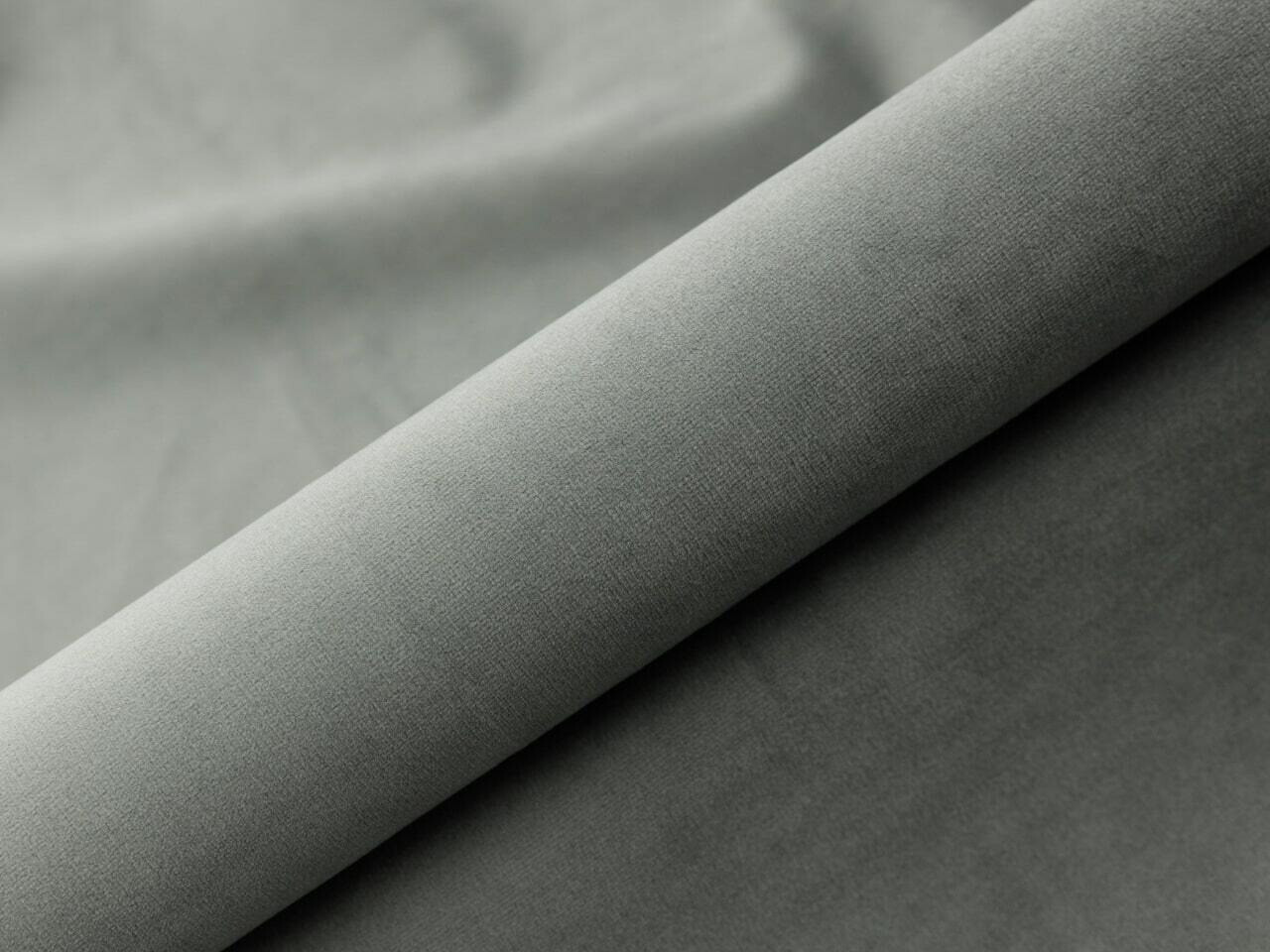 Voodi Martinez 116 (Magic Velvet 2217)