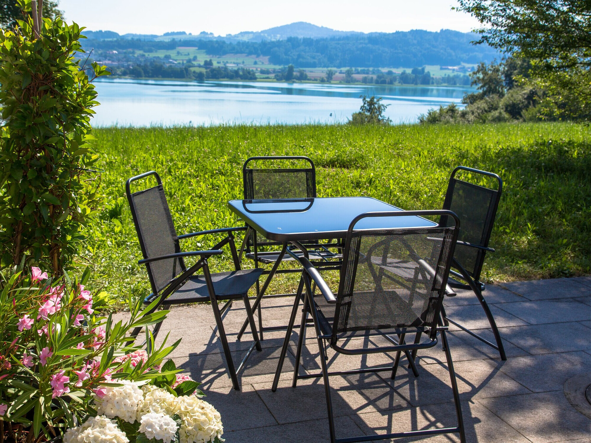 Laua ja toolide komplekt Berwyn 2501