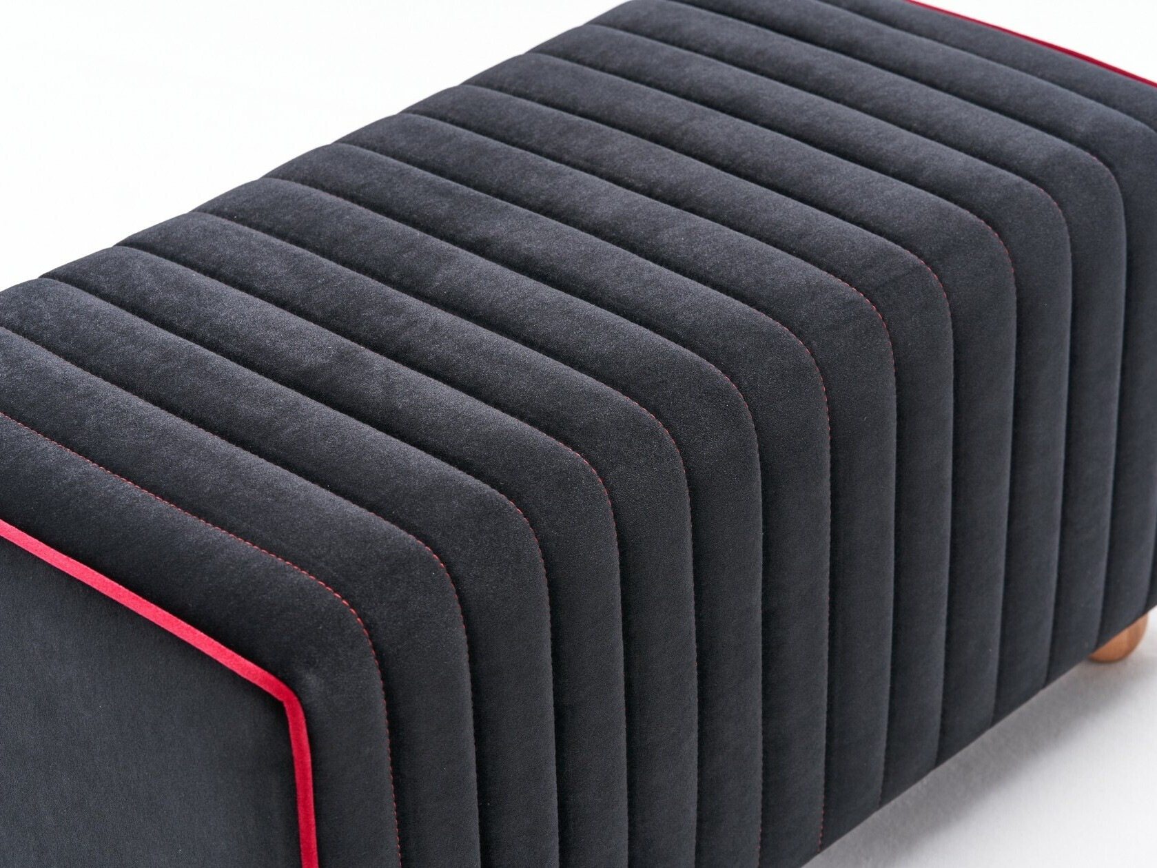 Tumba Altadena 595 (Antratsiit)