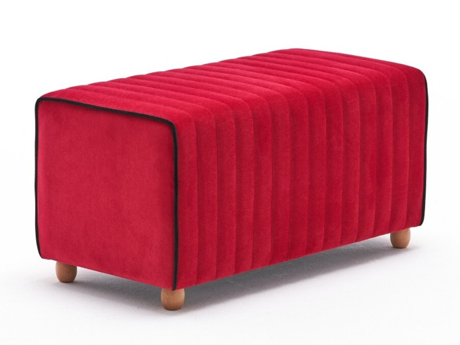 Tumba Altadena 595 (Punane)