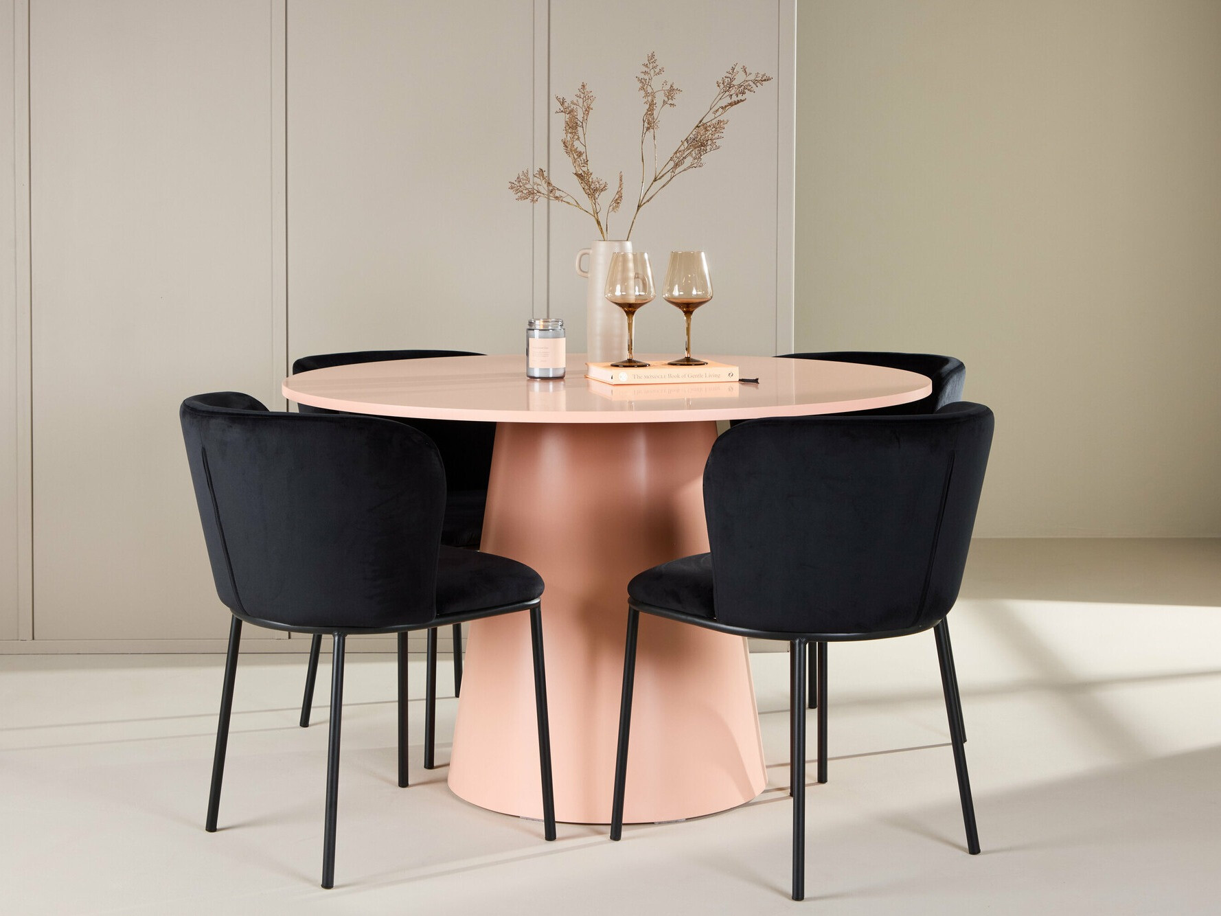 Söögitoakomplekt Dallas 4750 (Must)