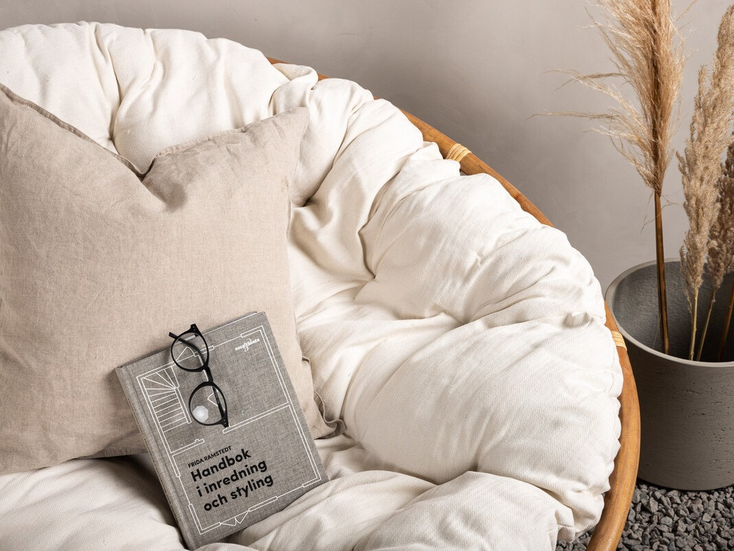 Aiadiivan Dallas 4785