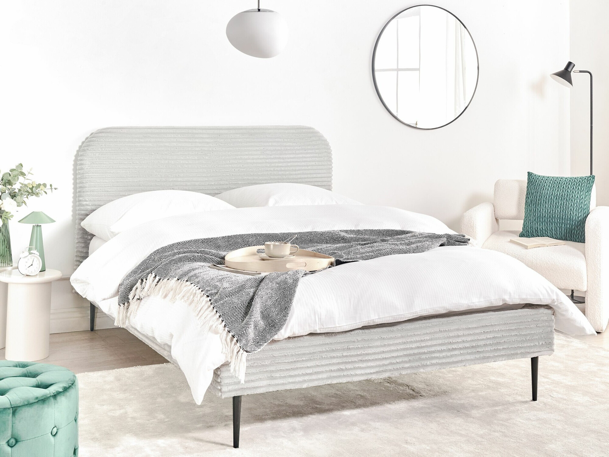 Voodi Berwyn 2591 (Helehall)