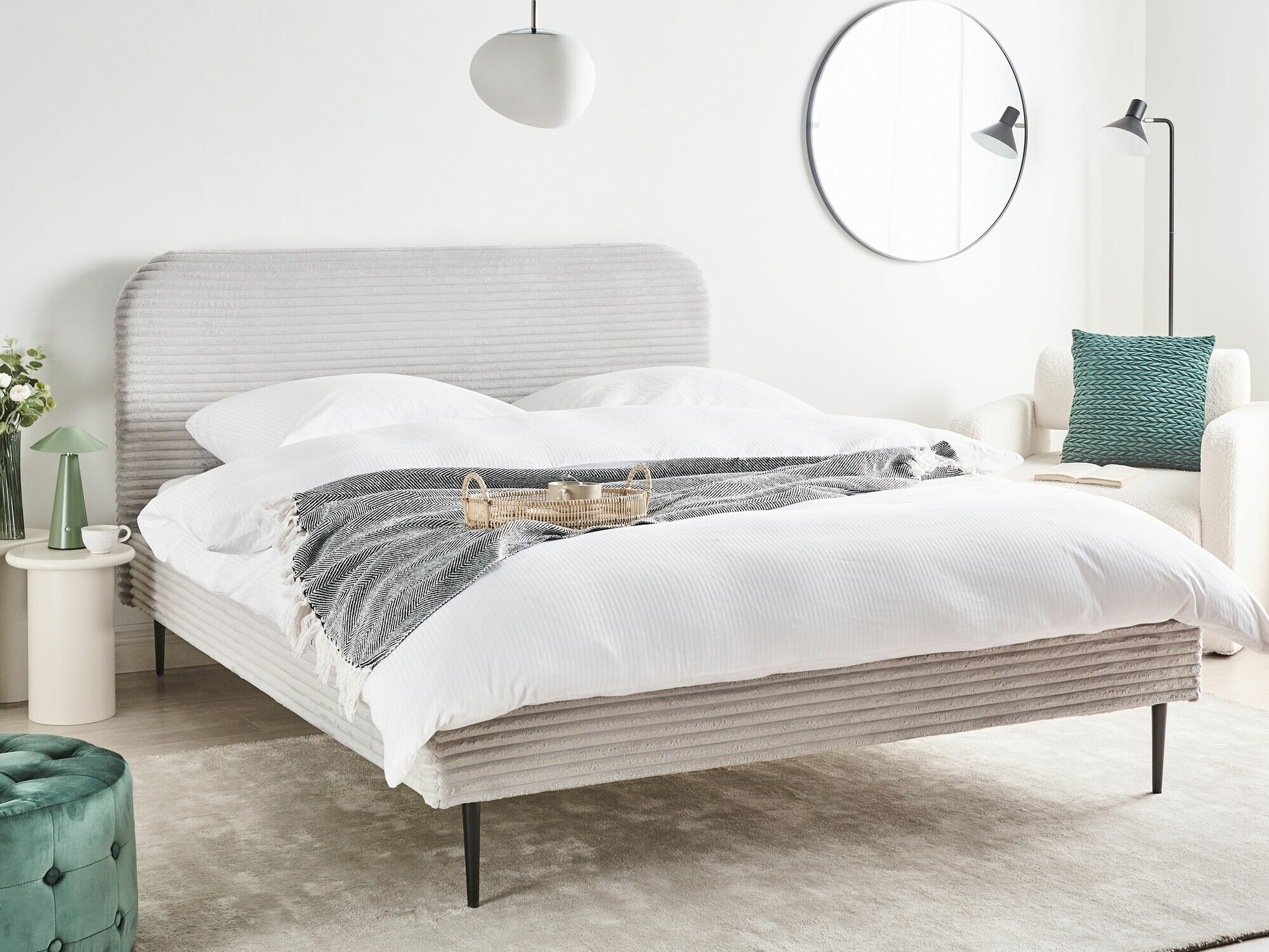 Voodi Berwyn 2591 (Helehall)