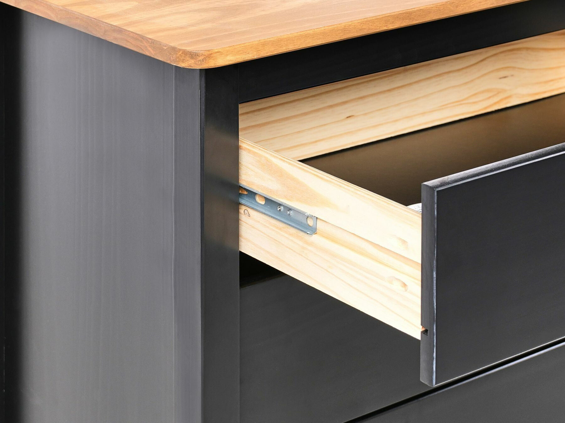 Kummut Berwyn 2641 (Must)