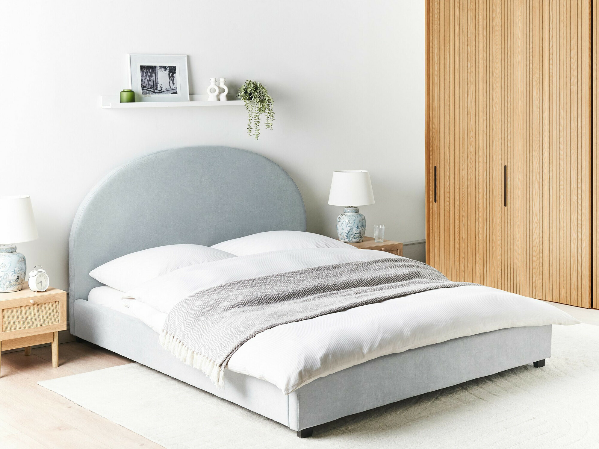 Voodi Berwyn 2666 (Helesinine)