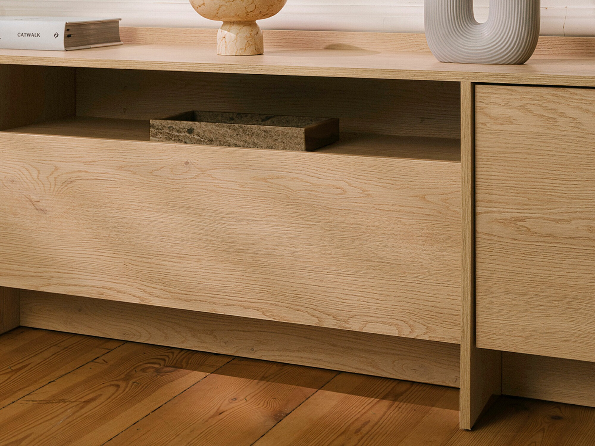 Elutoa komplekt Parma 107 (Tamm)